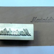 Mariadelina – Gravura Latão