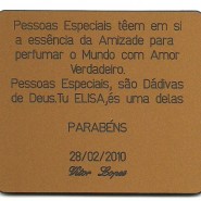 Placas dedicatórias